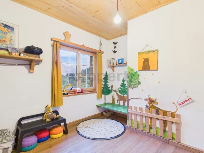 8 Zimmer Einfamilienhaus, 8752 Näfels