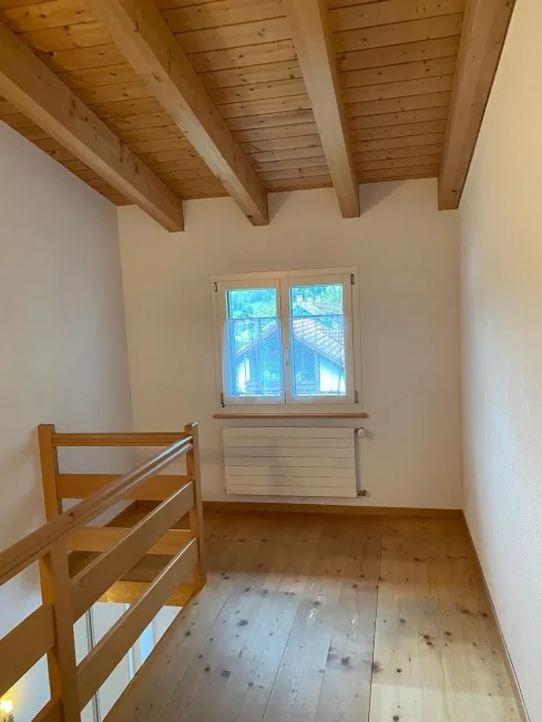 6 Zimmer Einfamilienhaus, 8775 Luchsingen