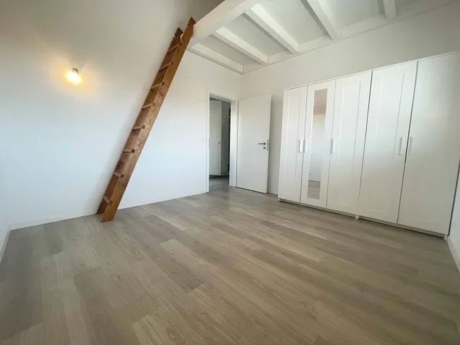 2.5 Zimmer Attikawohnung, 1142 Pampigny