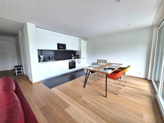 4 Zimmer Wohnung, 1223 Cologny