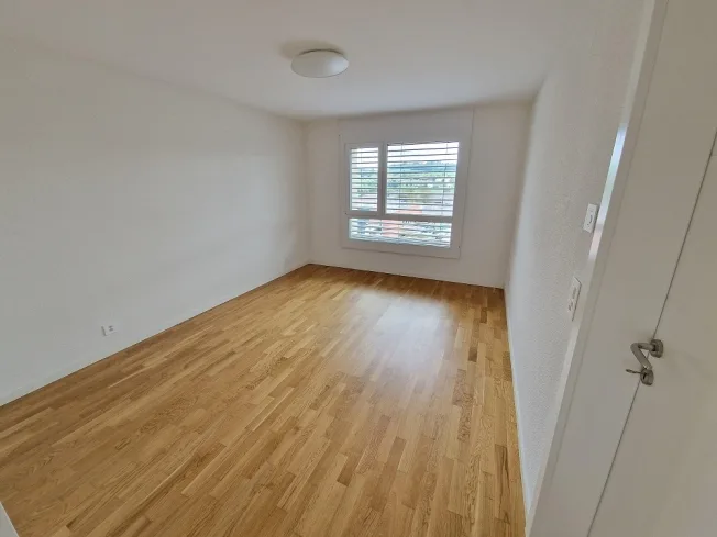 5.5 Zimmer Wohnung, 1680 Romont FR