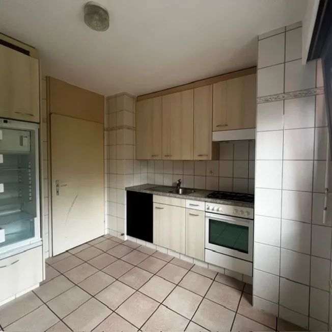 3 Zimmer Wohnung, 1950 Sion