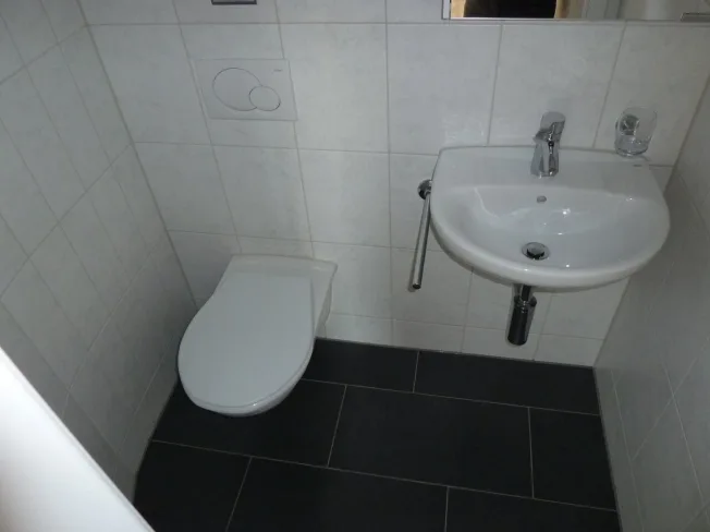 4.5 Zimmer Wohnung, 2557 Studen BE