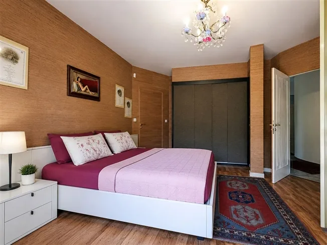 7.5 Zimmer Wohnung, 1950 Sion