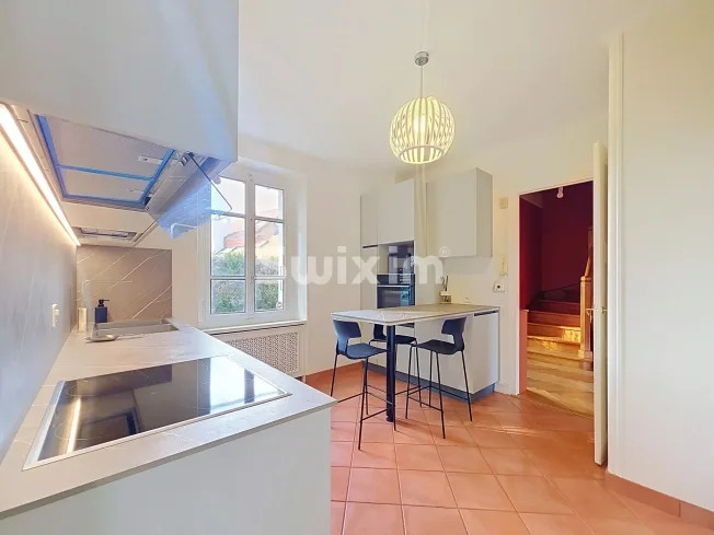 7.5 Zimmer Einfamilienhaus, 1295 Tannay