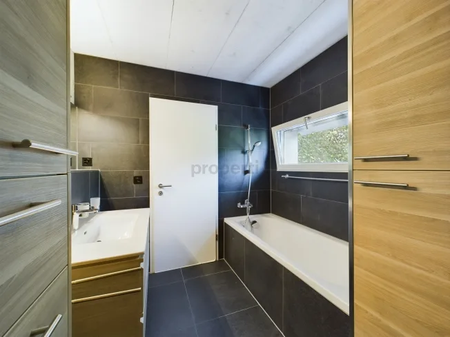 5.5 Zimmer Reihenfamilienhaus, 2542 Pieterlen
