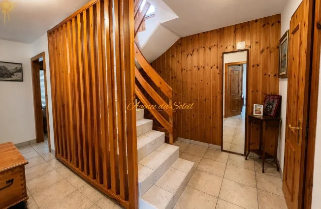 6.5 Zimmer Chalet, 3963 Crans-Montana