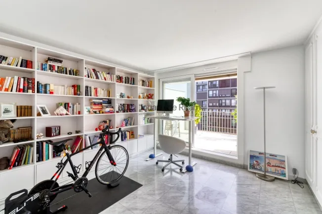 4 Zimmer Attikawohnung in Cologny – Foto 8 von 11