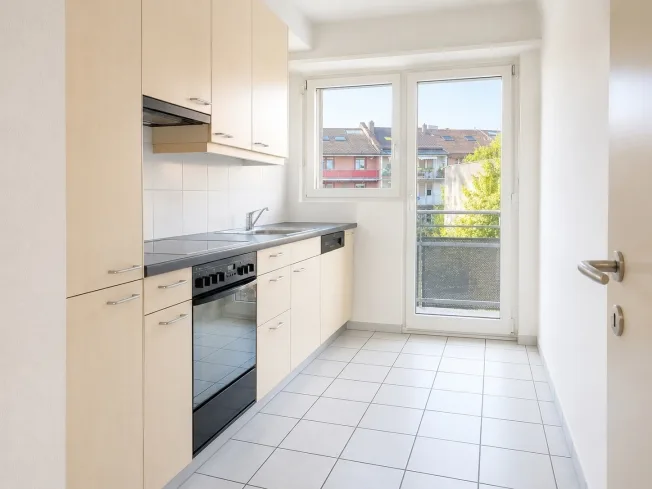 2 Zimmer Wohnung, 4053 Basel