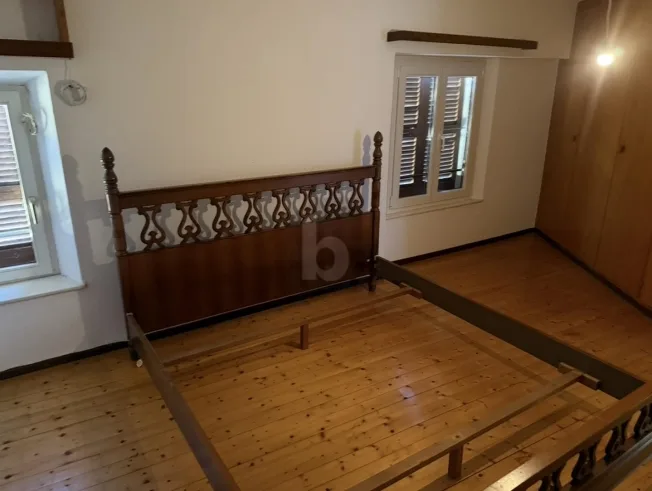 7.5 Zimmer Stadthaus, 6956 Lopagno