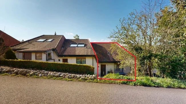 Familienfreundliches 5.5-Zimmer-Reiheneckhaus mit Einstellhallenplatz – Foto 24 von 26