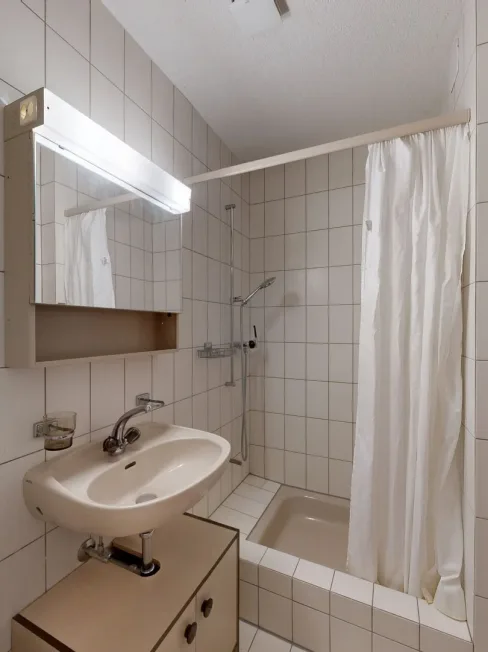 Familienfreundliches 5.5-Zimmer-Reiheneckhaus mit Einstellhallenplatz – Foto 19 von 26