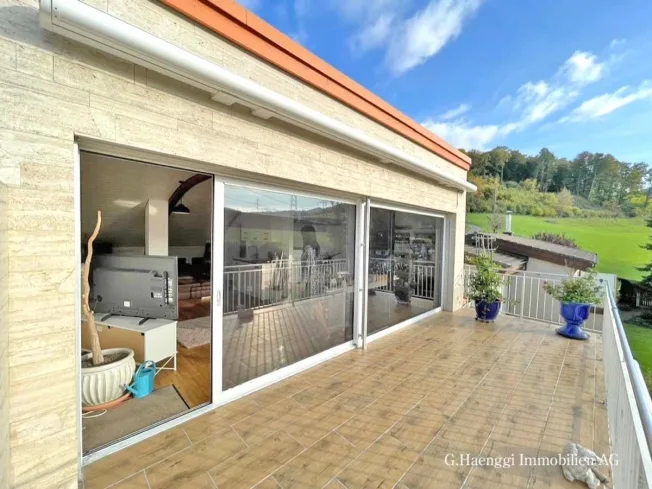 6.5 Zimmer Doppeleinfamilienhaus, 4415 Lausen