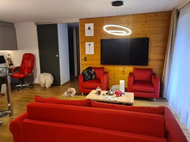 Beau 2.5 pces à louer à la saison d'hiver, au centre de Crans