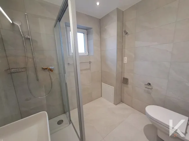 4 Zimmer Wohnung, 3966 Chalais