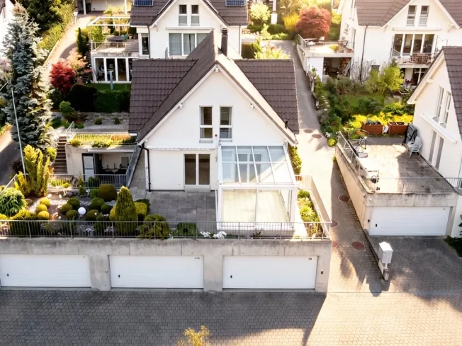 5.5 Zimmer Einfamilienhaus, 4106 Therwil