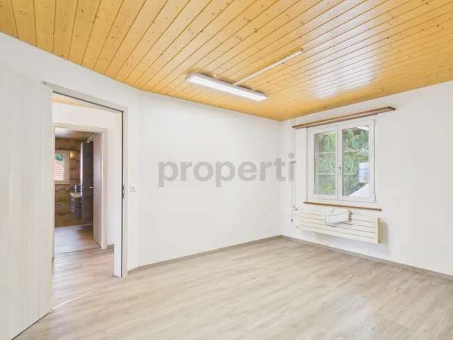 3 Zimmer Wohnung, 4584 Lüterswil