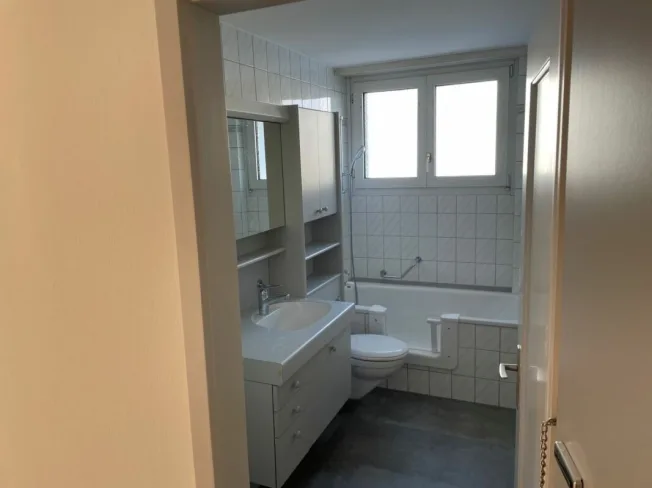 4 Zimmer Wohnung, 4665 Oftringen