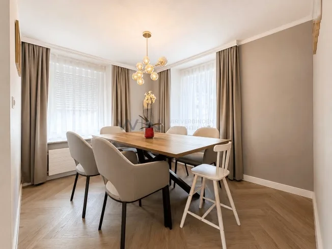 6 Zimmer Einfamilienhaus, 5044 Schlossrued