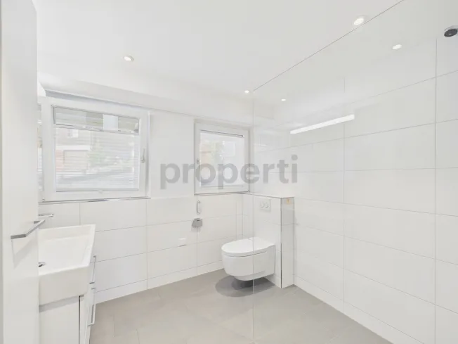 4 Zimmer Wohnung, 5273 Oberhofen AG