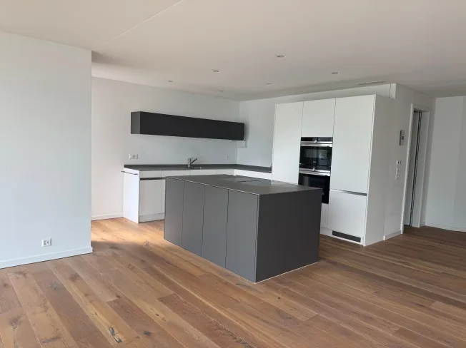 4.5 Zimmer Wohnung, 6373 Ennetbürgen