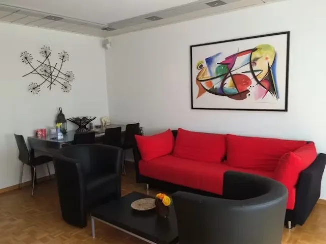 3.5 Zimmer möbl. Wohnobjekt, 8152 Glattbrugg