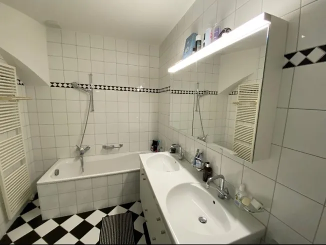 3.5 Zimmer Wohnung, 8806 Bäch SZ