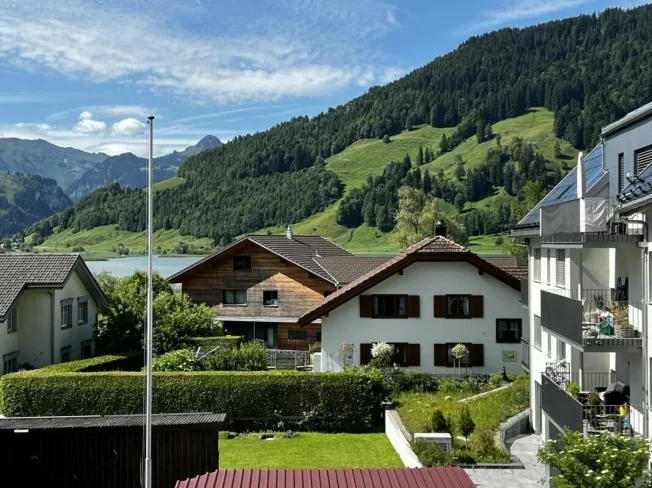 4.5 Zimmer Wohnung, 8844 Euthal