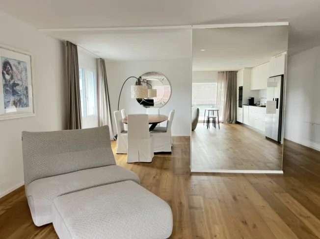 4.5 Zimmer Wohnung, 8844 Euthal