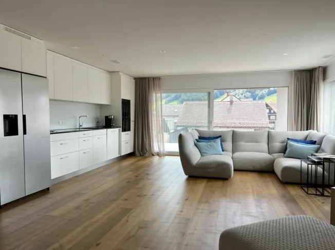 4.5 Zimmer Wohnung, 8844 Euthal