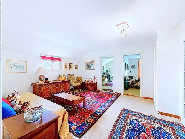7 Zimmer Einfamilienhaus, 1131 Tolochenaz