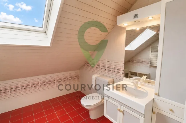7 Zimmer Einfamilienhaus, 1180 Rolle