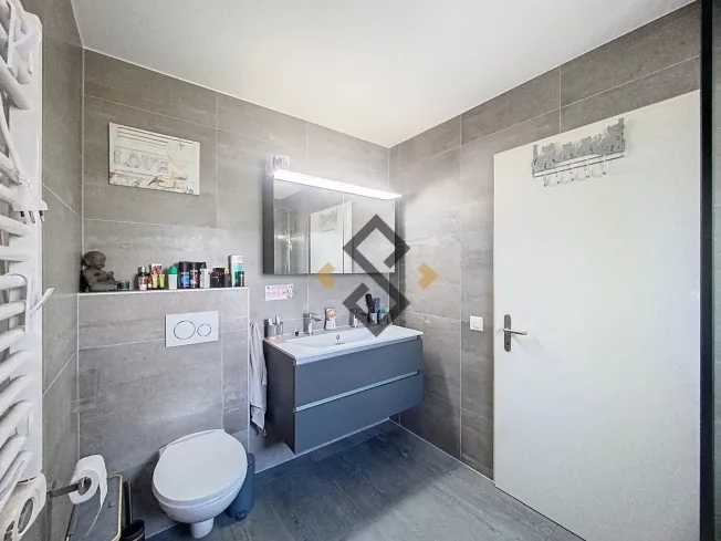 4.5 Zimmer Wohnung, 1615 Bossonnens