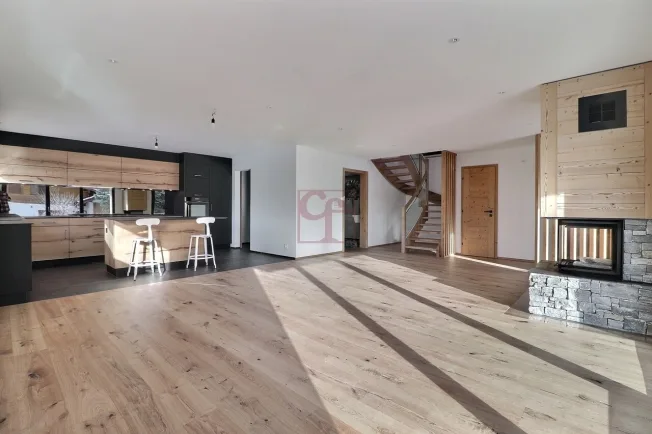 5.5 Zimmer Chalet, 1669 Albeuve