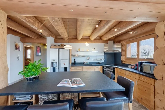 4.5 Zimmer Chalet, 1926 Fully
