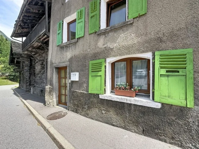 6 Zimmer Einfamilienhaus, 1937 Orsières
