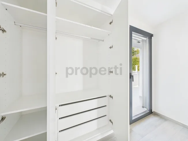 4.5 Zimmer Reihenfamilienhaus, 1971 Grimisuat