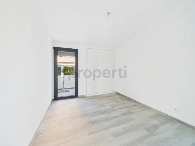 4.5 Zimmer Reihenfamilienhaus, 1971 Grimisuat