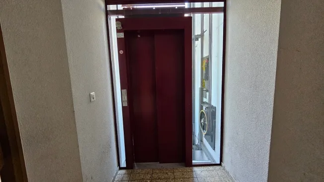 4.5 Zimmer Attikawohnung, 2732 Reconvilier