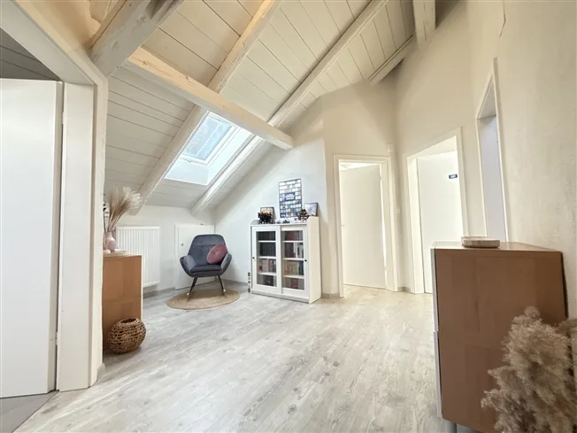 5.5 Zimmer Wohnung, 2762 Roches BE