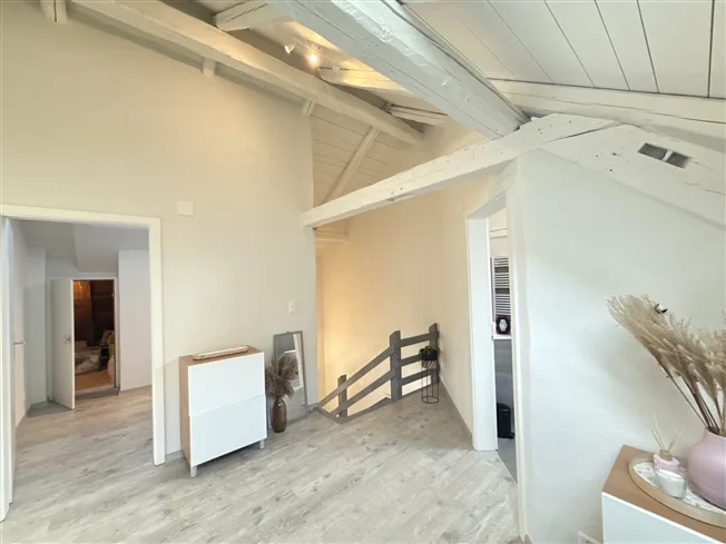 5.5 Zimmer Wohnung, 2762 Roches BE