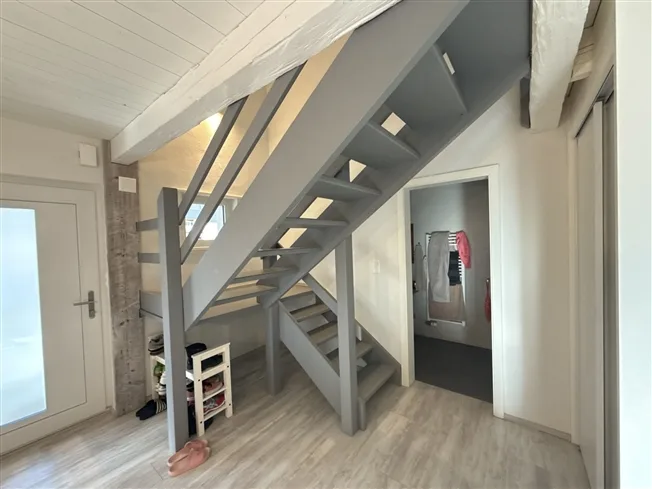 5.5 Zimmer Wohnung, 2762 Roches BE