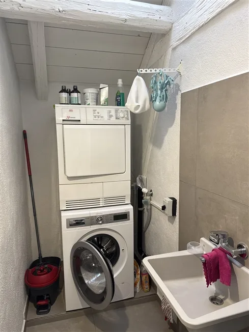 5.5 Zimmer Wohnung, 2762 Roches BE
