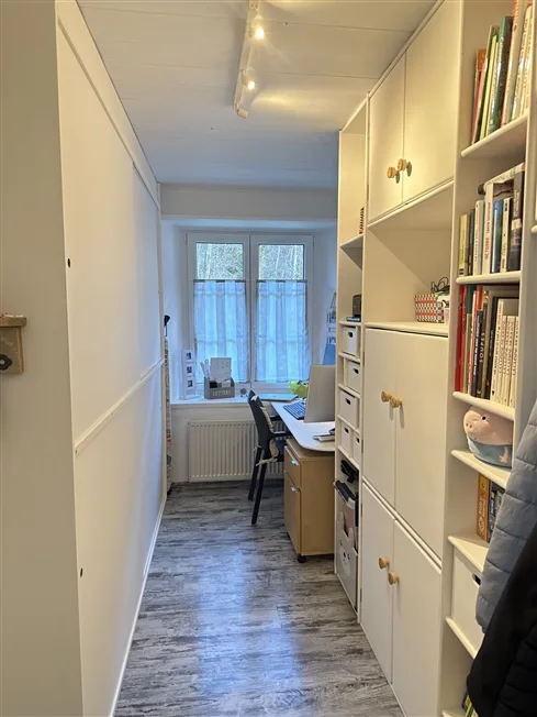 6.5 Zimmer Wohnung, 2762 Roches BE