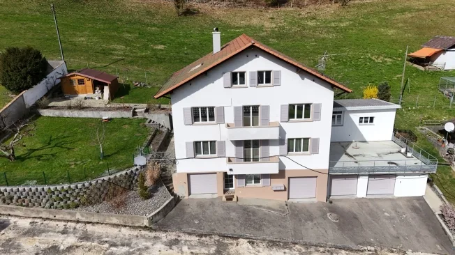 Wohnung, 2762 Roches BE