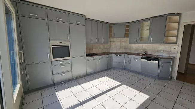 6 Zimmer Attikawohnung in Delémont – foto 2 di 13