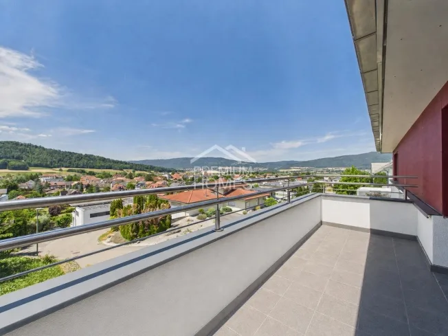 8 Zimmer Einfamilienhaus, 2830 Courrendlin