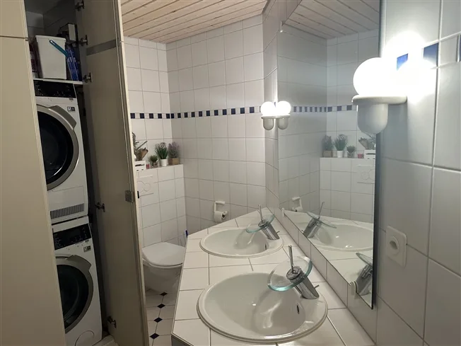 5 Zimmer Attikawohnung, 2852 Courtételle