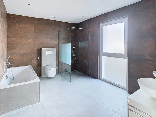 3.5 Zimmer Wohnung, 2932 Coeuve