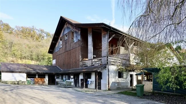 Wohnung, 2935 Beurnevésin